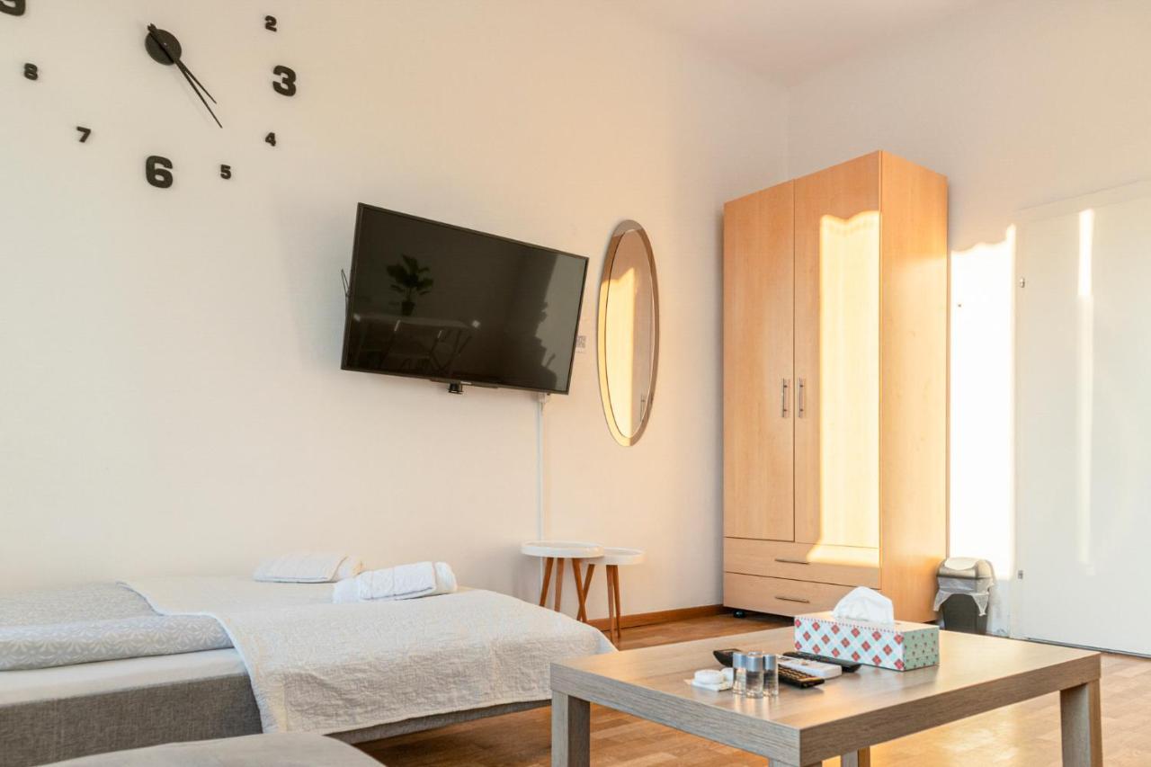 Joyful 2Br Apt. @ Millenium Tower And The Danube Βιέννη Εξωτερικό φωτογραφία
