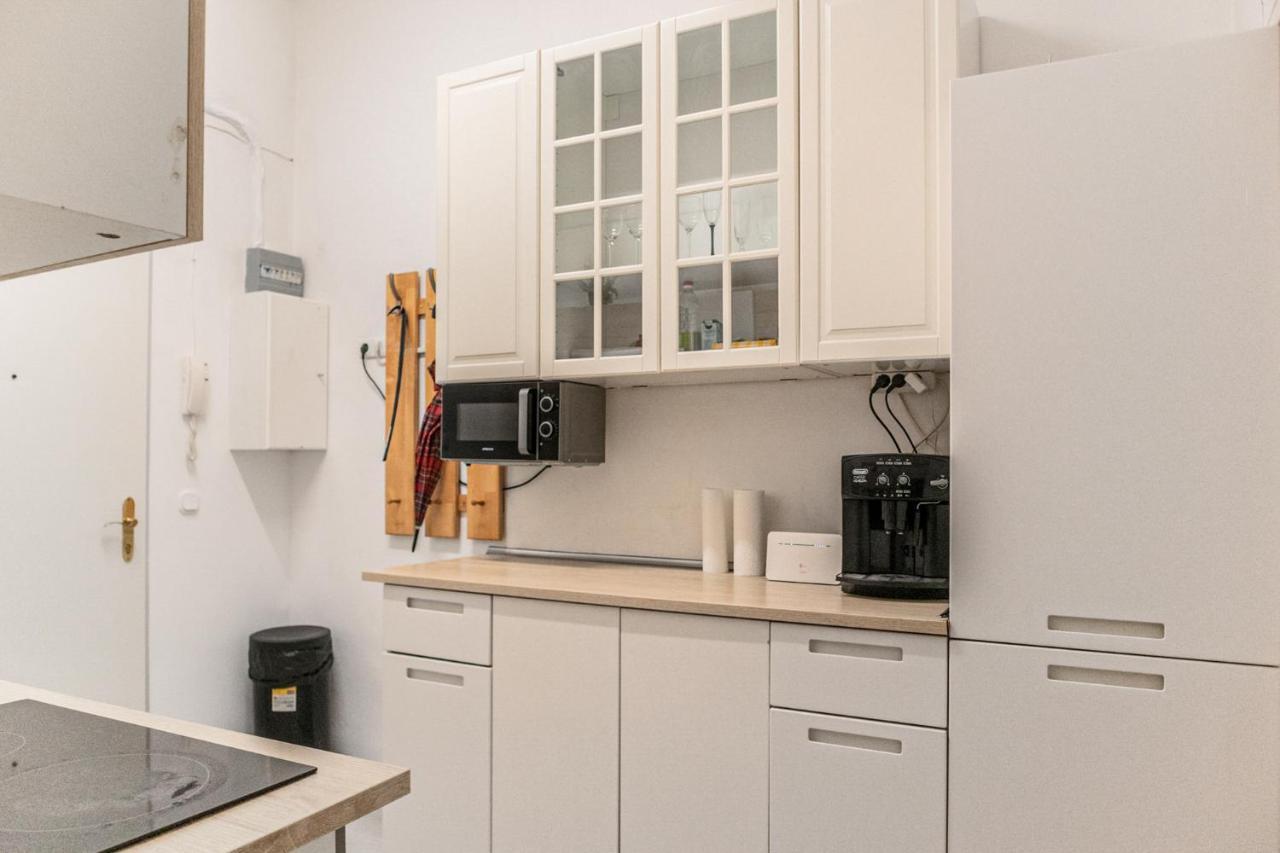 Joyful 2Br Apt. @ Millenium Tower And The Danube Βιέννη Εξωτερικό φωτογραφία